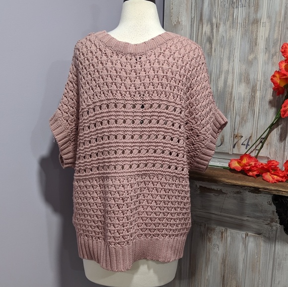 💜SOLD💜Apt. 9 open-weave short-sleeved sweater - Picture 3 of 7